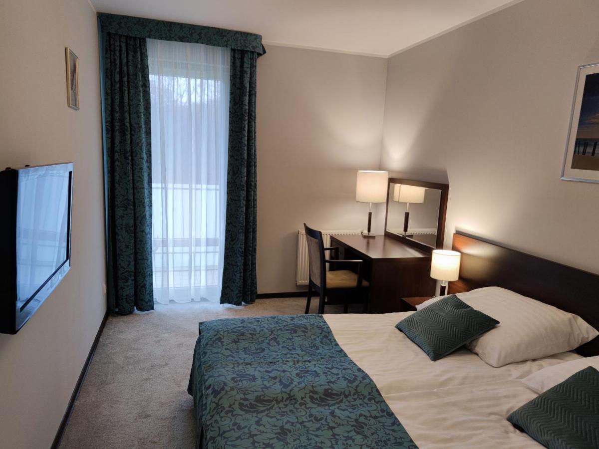 Apartament Przy Hotelu Aquarius Колобжег Екстер'єр фото